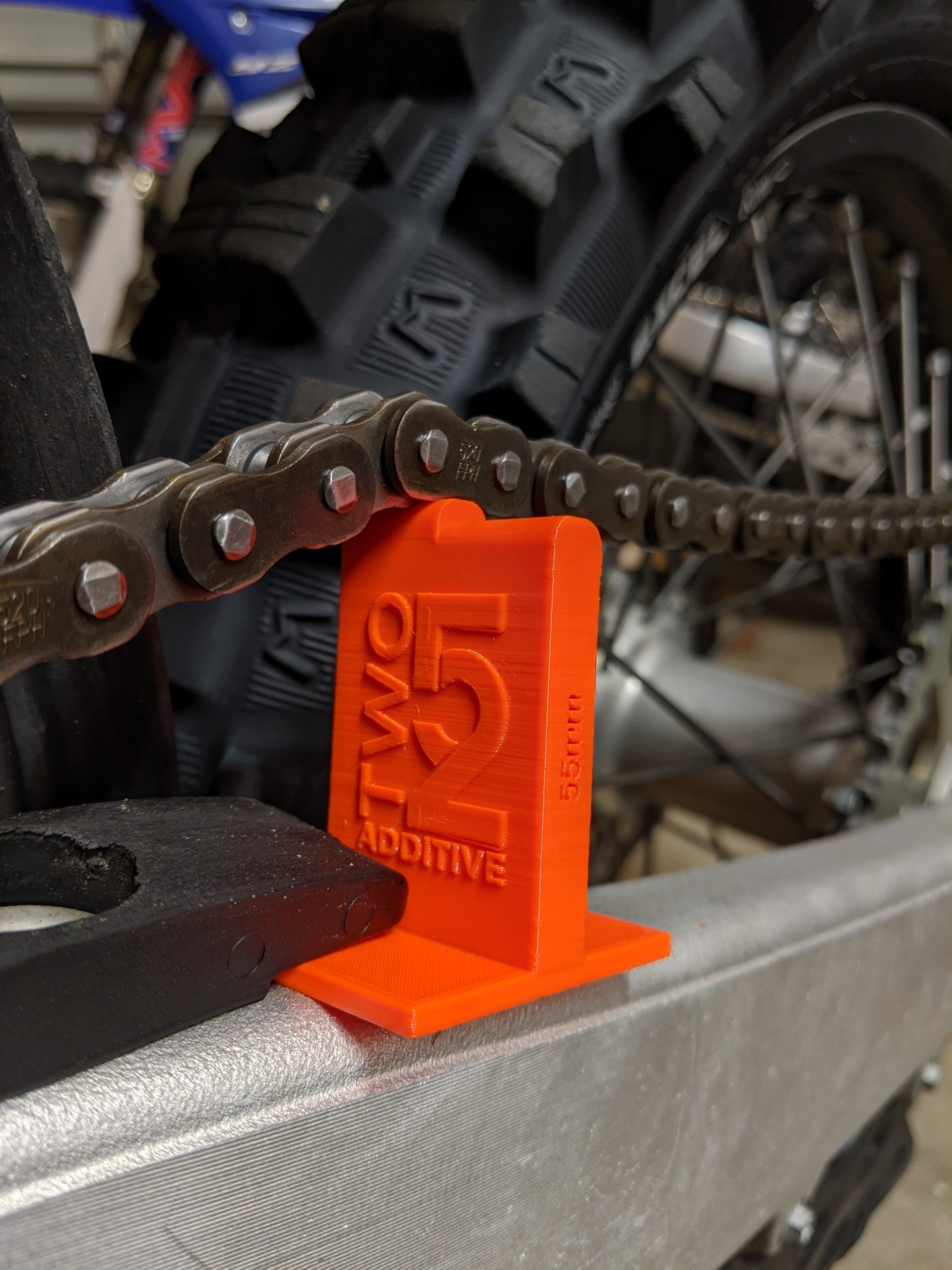 Dirt Bike Chain Tension Guide Tool